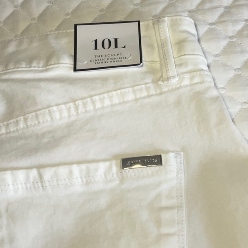 White House Black Market White Skinny Ankle Jeans - Picture 6 of 9